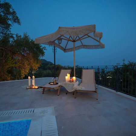 Elysium Living Parga Aparthotel ภายนอก รูปภาพ