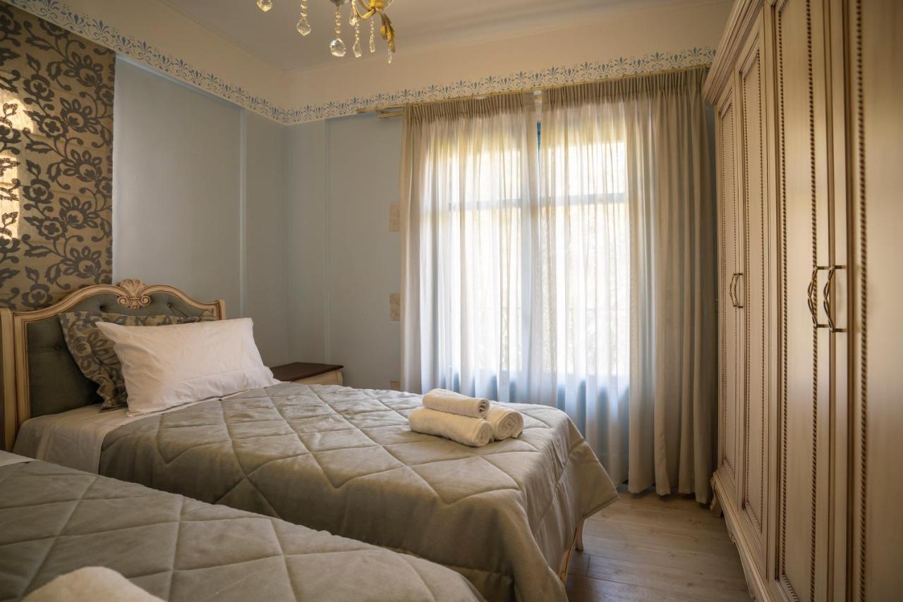 Elysium Living Parga Aparthotel ภายนอก รูปภาพ