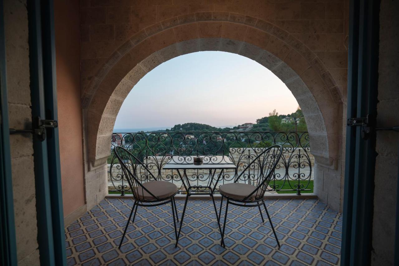 Elysium Living Parga Aparthotel ภายนอก รูปภาพ