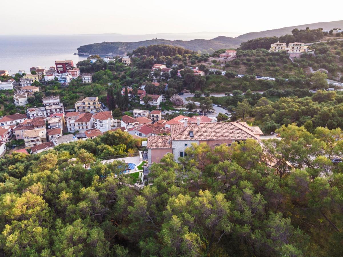 Elysium Living Parga Aparthotel ภายนอก รูปภาพ