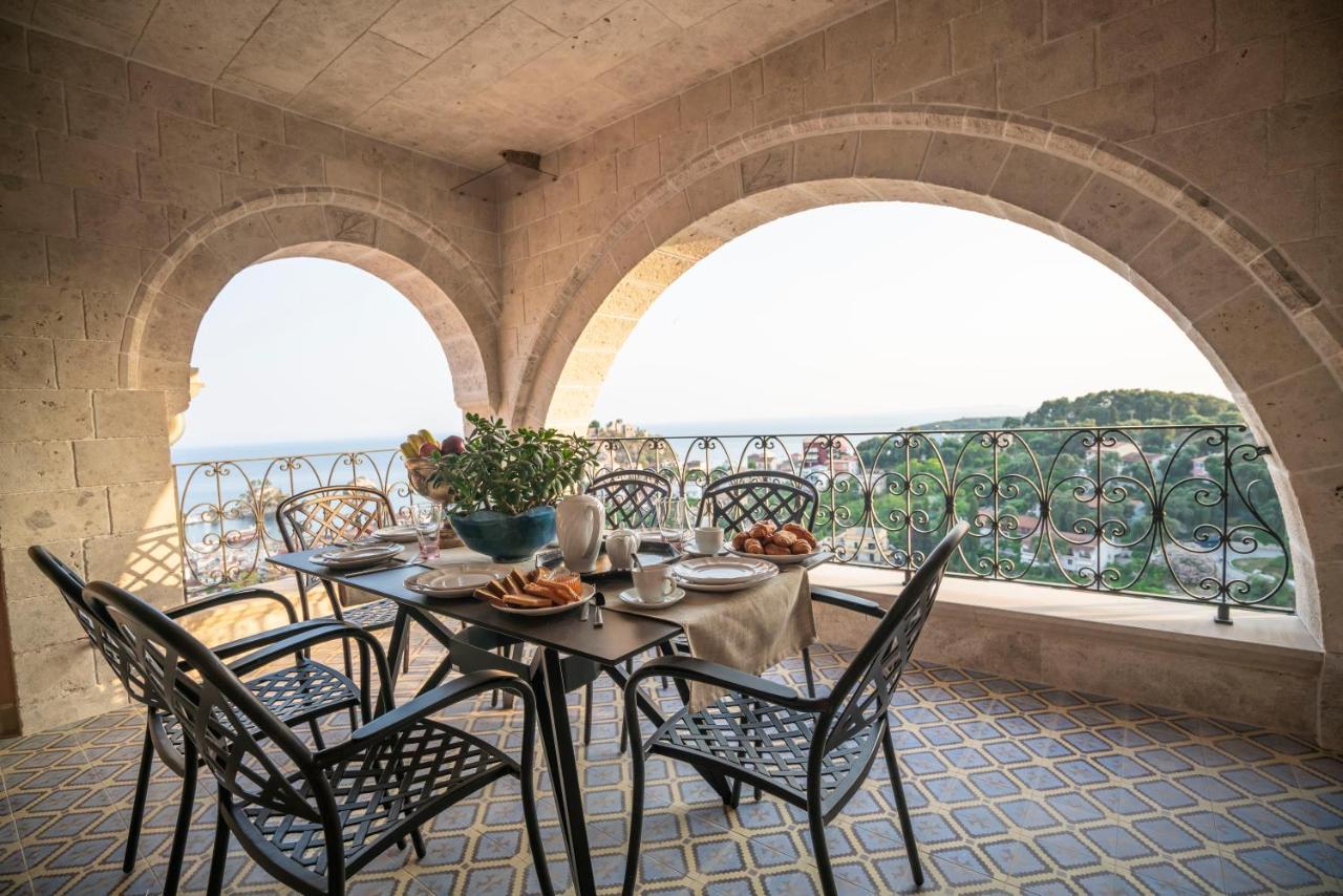 Elysium Living Parga Aparthotel ภายนอก รูปภาพ