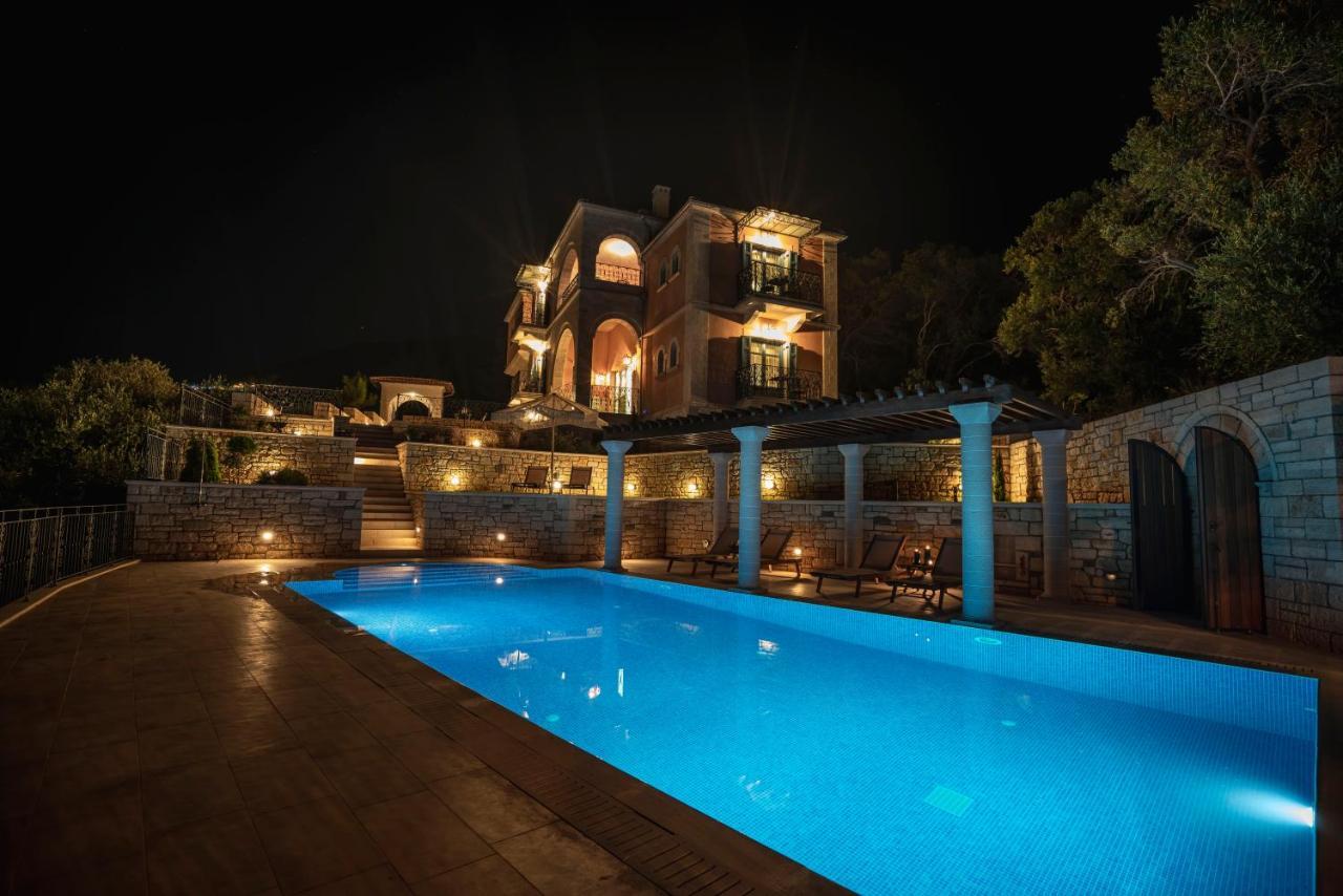 Elysium Living Parga Aparthotel ภายนอก รูปภาพ
